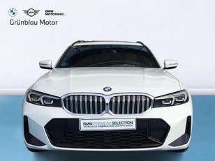 Fotos de BMW Serie 3 320d Touring color Blanco. Año 2024. 140KW(190CV). Diésel. En concesionario Grünblau Motor (Bmw y Mini) de Cantabria