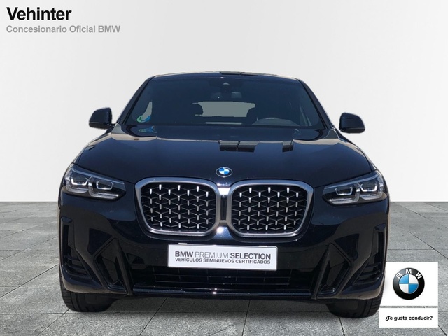 BMW X4 xDrive20d color Negro. Año 2025. 140KW(190CV). Diésel. En concesionario Vehinter Getafe de Madrid