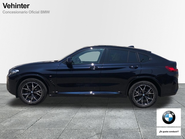 BMW X4 xDrive20d color Negro. Año 2025. 140KW(190CV). Diésel. En concesionario Vehinter Getafe de Madrid
