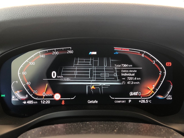 BMW X4 xDrive20d color Negro. Año 2025. 140KW(190CV). Diésel. En concesionario Vehinter Getafe de Madrid