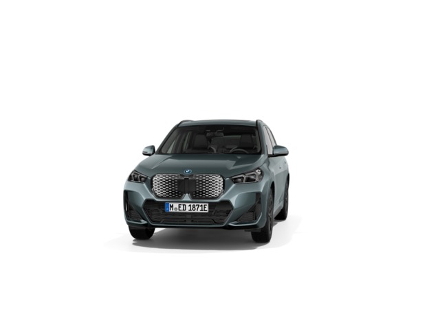 BMW iX1 eDrive20 color Verde. Año 2023. 150KW(204CV). Eléctrico. En concesionario Celtamotor Lalín de Pontevedra