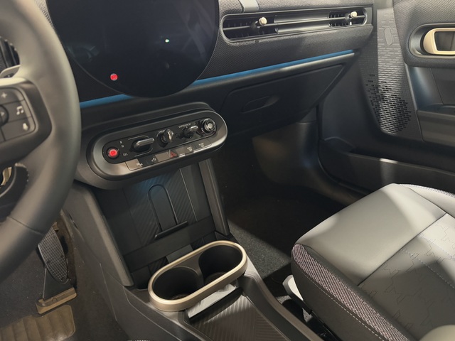 fotoG 13 del MINI MINI 5 Puertas Cooper C 115 kW (156 CV) 156cv Gasolina del 2024 en Barcelona