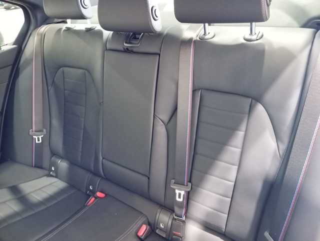 BMW Serie 3 330e color Gris. Año 2025. 215KW(292CV). Híbrido Electro/Gasolina. En concesionario Motor Munich - Terrassa - VO de Barcelona