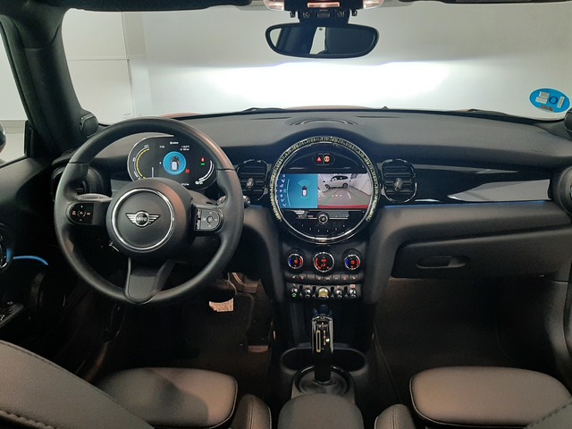 fotoG 6 del MINI MINI 3 Puertas Cooper SE 135 kW (184 CV) 184cv Eléctrico del 2023 en Valencia