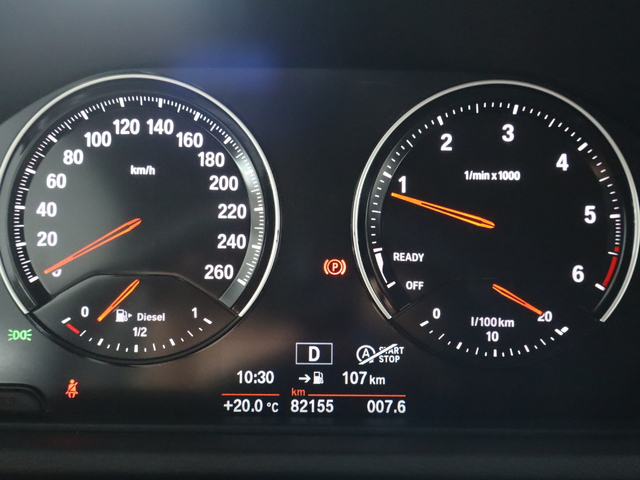 BMW X1 sDrive18d color Gris Plata. Año 2021. 110KW(150CV). Diésel. En concesionario Pruna Motor de Barcelona