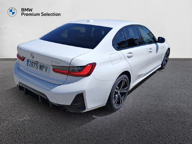 BMW Serie 3 318d color Blanco. Año 2024. 110KW(150CV). Diésel. En concesionario Adler Motor S.L. TOLEDO de Toledo