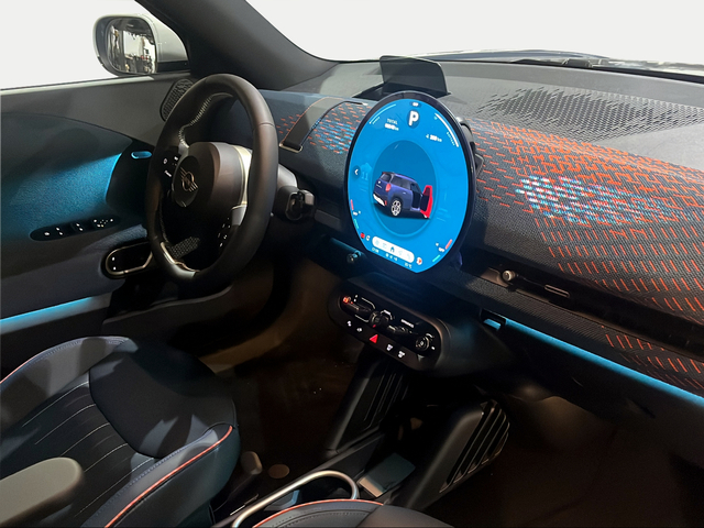 fotoG 7 del MINI MINI Aceman SE 160 kW (218 CV) 218cv Eléctrico del 2024 en Granada