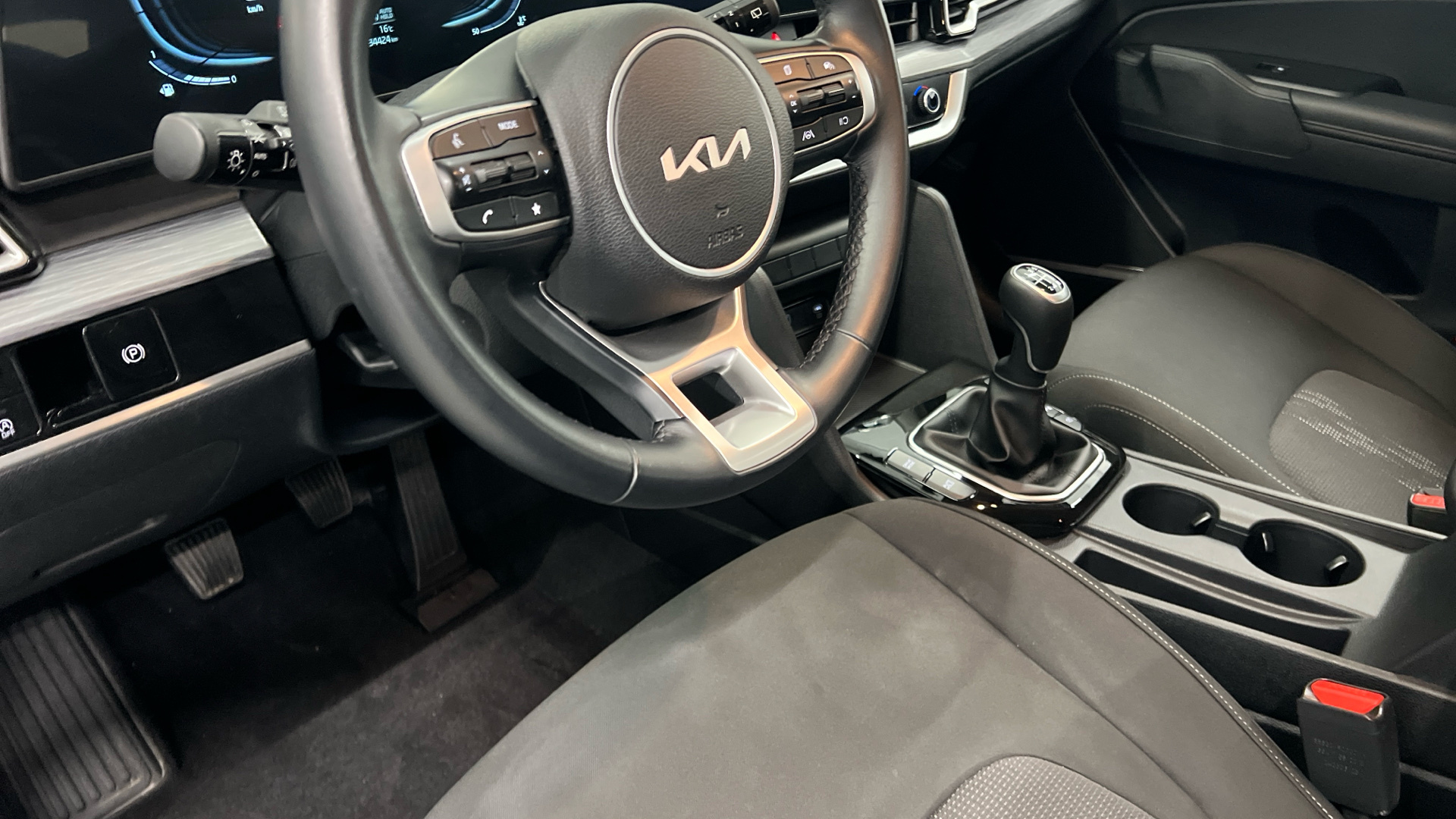 Kia Sportage 1.6 T-GDi MHEV - 12
