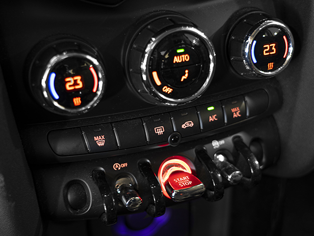fotoG 14 del MINI MINI 3 Puertas Cooper 100 kW (136 CV) 136cv Gasolina del 2019 en Madrid
