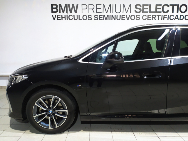 BMW Serie 2 218d Active Tourer color Negro. Año 2024. 110KW(150CV). Diésel. En concesionario Hispamovil Elche de Alicante