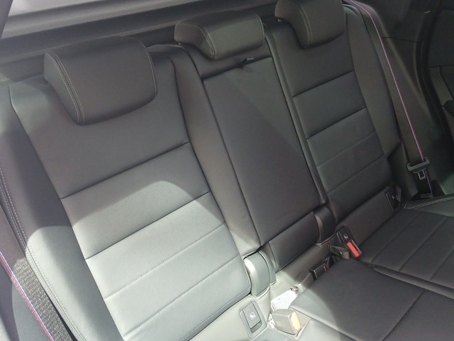 BMW X1 sDrive18d color Gris Plata. Año 2025. 110KW(150CV). Diésel. En concesionario Enekuri Motor de Vizcaya