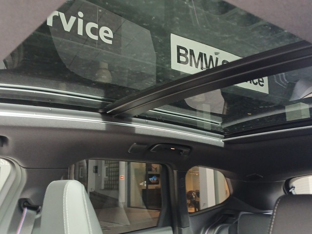 BMW X1 sDrive18d color Gris Plata. Año 2025. 110KW(150CV). Diésel. En concesionario Enekuri Motor de Vizcaya
