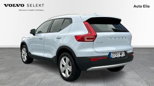 Volvo XC40 T2 Core Auto 95 kW (129 CV) - 1 Volvo XC40 T2 Ocasión 95 KW (129CV) - 1