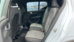 Volvo XC40 T2 Core Auto 95 kW (129 CV) - 9 Volvo XC40 T2 Ocasión 95 KW (129CV) - 9