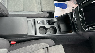 Volvo XC40 T2 Core Auto 95 kW (129 CV) - 23 Volvo XC40 T2 Ocasión 95 KW (129CV) - 23