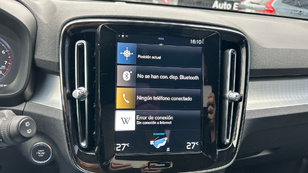 Volvo XC40 T2 Core Auto 95 kW (129 CV) - 25 Volvo XC40 T2 Ocasión 95 KW (129CV) - 25