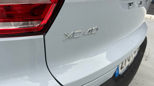Volvo XC40 T2 Core Auto 95 kW (129 CV) - 32 Volvo XC40 T2 Ocasión 95 KW (129CV) - 32