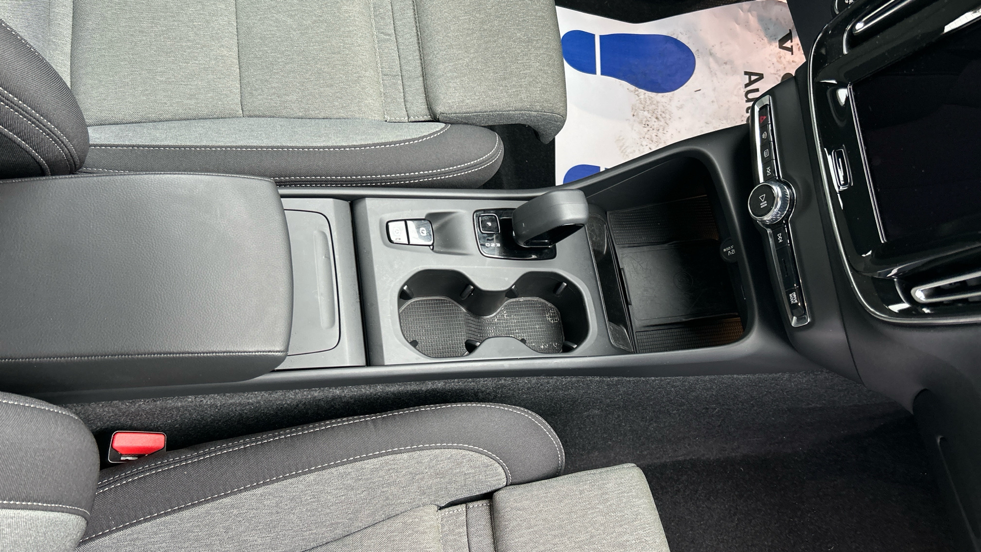 Volvo XC40 segunda mano 68227249 - 24