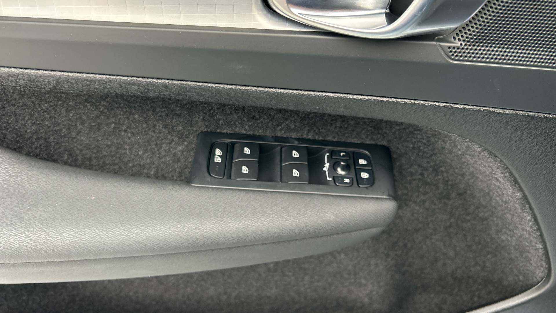 Volvo XC40 segunda mano 68227249 - 39