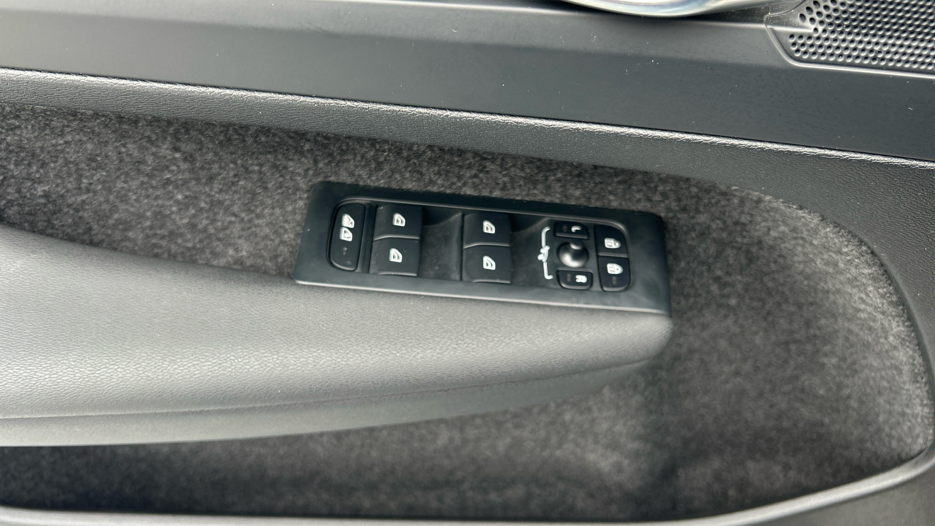 Volvo XC40 segunda mano 68227261 - 42 Volvo XC40 segunda mano 68227261 - 42