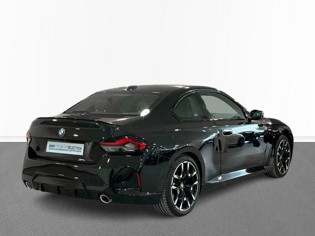 BMW Serie 2 230i Coupe color Negro. Año 2025. 180KW(245CV). Gasolina. En concesionario Engasa S.A. de Valencia