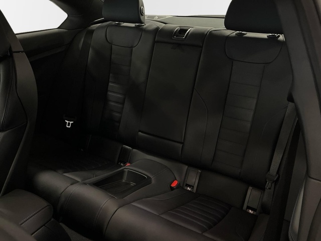 BMW Serie 2 230i Coupe color Negro. Año 2025. 180KW(245CV). Gasolina. En concesionario Engasa S.A. de Valencia