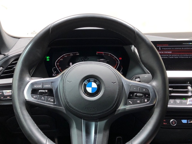 BMW Serie 2 218d Gran Coupe color Negro. Año 2020. 110KW(150CV). Diésel. En concesionario Movilnorte El Plantio de Madrid