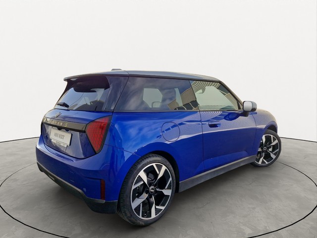 fotoG 3 del MINI MINI 3 Puertas Cooper SE 160 kW (218 CV) 218cv Eléctrico del 2024 en Huelva