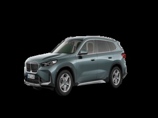 Fotos de BMW X1 sDrive20d color Verde. Año 2025. 120KW(163CV). Diésel. En concesionario Movitransa Cars Jerez de Cádiz