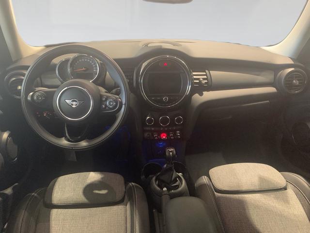 fotoG 6 del MINI MINI 5 Puertas Cooper 100 kW (136 CV) 136cv Gasolina del 2020