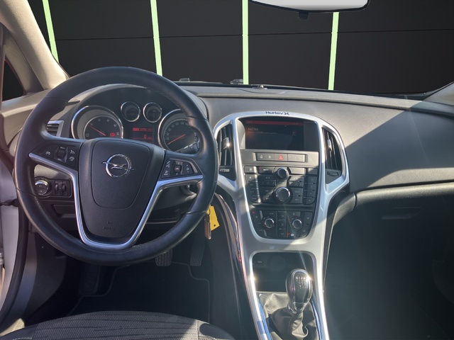 Opel Astra 1.6 CDTi S&S Selective 81 kW (110 CV)