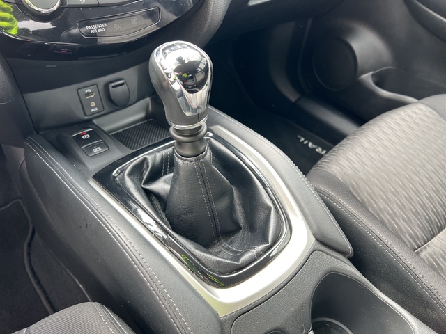 Nissan X-Trail Visia dCi 110 kW (150 CV)