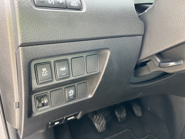 Nissan X-Trail Visia dCi 110 kW (150 CV)