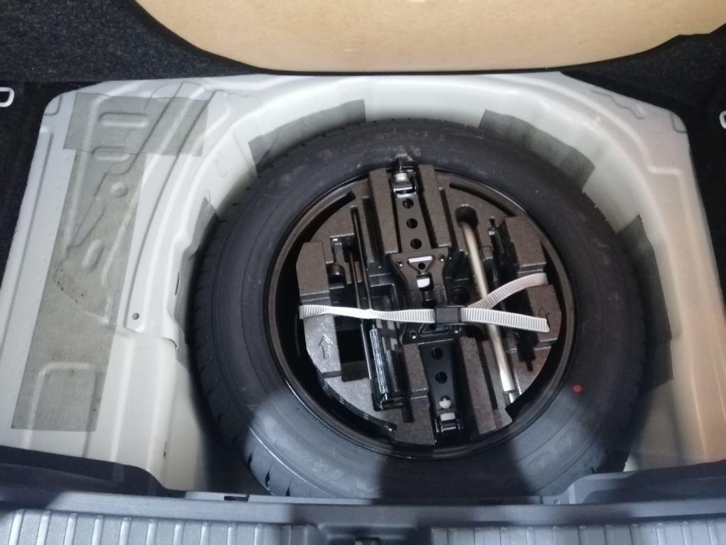 1.0 TSI Ambition 81 kW (110 CV)