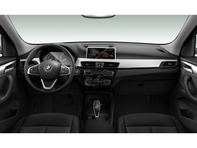 BMW X1 xDrive18d color Negro. Año 2019. 110KW(150CV). Diésel. En concesionario Barcelona Premium -- GRAN VIA de Barcelona
