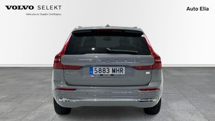 Volvo XC60 T6 Recharge Core AWD Auto 257 kW (350 CV) - 3 Volvo XC60 T6 Ocasión 257 KW (350CV) - 3
