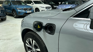 Volvo XC60 T6 Recharge Core AWD Auto 257 kW (350 CV) - 19 Volvo XC60 T6 Ocasión 257 KW (350CV) - 19