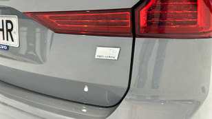 Volvo XC60 T6 Recharge Core AWD Auto 257 kW (350 CV) - 27 Volvo XC60 T6 Ocasión 257 KW (350CV) - 27