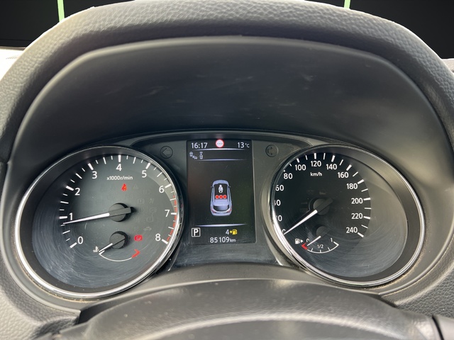 Nissan Qashqai DIG-T 115 Visia 4X2 Xtronic 85 kW (115 CV)