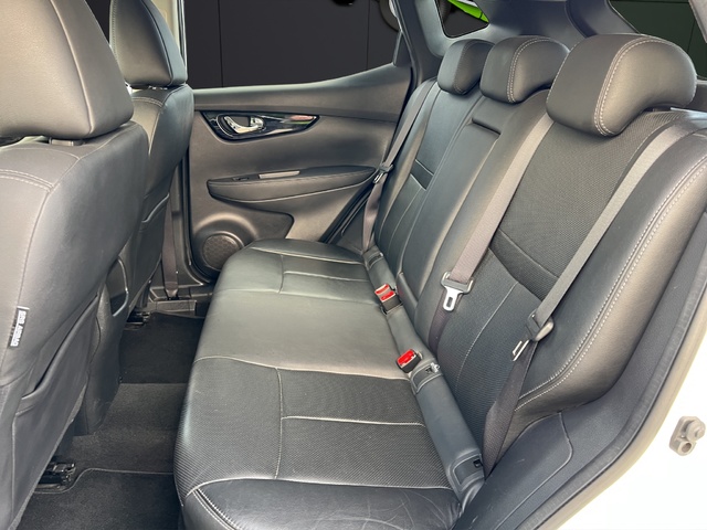 Nissan Qashqai DIG-T 115 Visia 4X2 Xtronic 85 kW (115 CV)