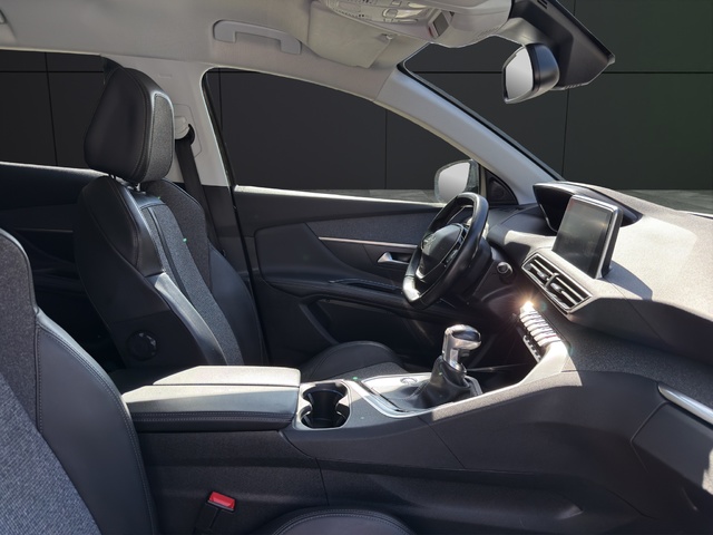 Peugeot 3008 BlueHDi 130 S&S Allure 96 kW (130 CV)