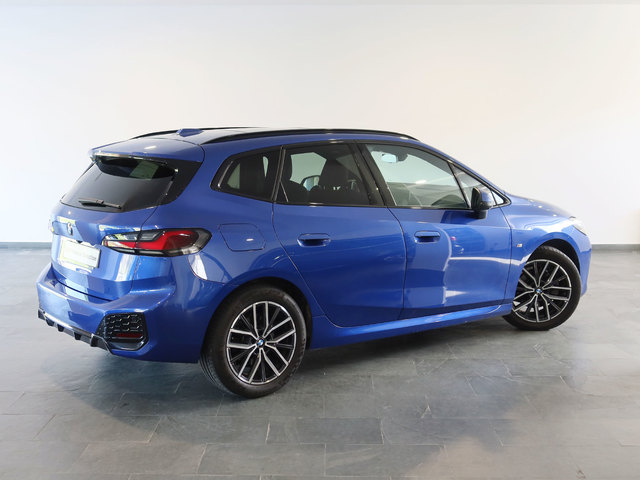 BMW Serie 2 218d Active Tourer color Azul. Año 2022. 110KW(150CV). Diésel. En concesionario Autogal de Ourense