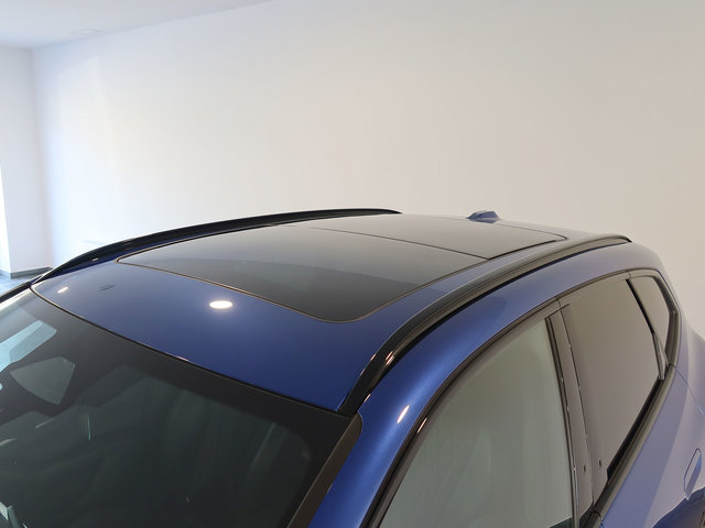 BMW Serie 2 218d Active Tourer color Azul. Año 2022. 110KW(150CV). Diésel. En concesionario Autogal de Ourense