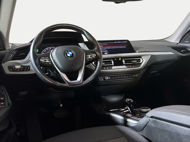 BMW Serie 2 218i Gran Coupe color Gris. Año 2021. 103KW(140CV). Gasolina. En concesionario San Pablo Motor | Su Eminencia de Sevilla