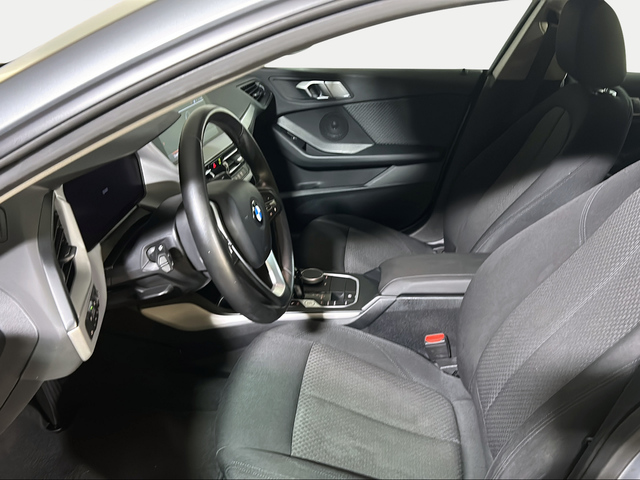 BMW Serie 2 218i Gran Coupe color Gris. Año 2021. 103KW(140CV). Gasolina. En concesionario San Pablo Motor | Su Eminencia de Sevilla