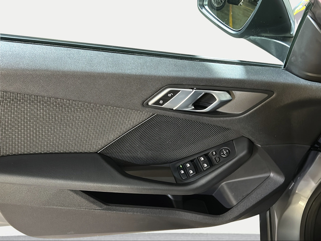 BMW Serie 2 218i Gran Coupe color Gris. Año 2021. 103KW(140CV). Gasolina. En concesionario San Pablo Motor | Su Eminencia de Sevilla