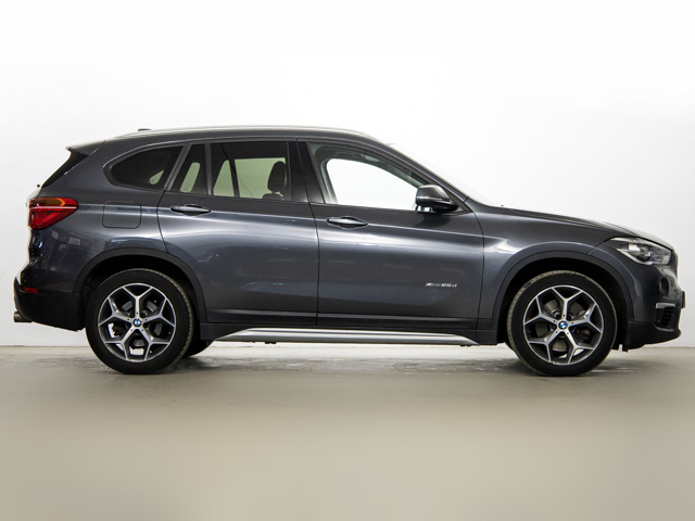 BMW X1 xDrive25d color Gris. Año 2017. 170KW(231CV). Diésel. En concesionario BMW Fuenteolid Valladolid de Valladolid