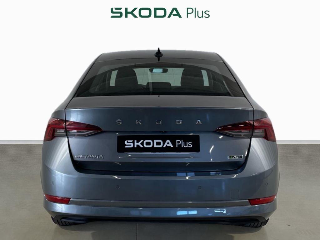 Skoda Octavia 1.5 TSI m-HEV - 10