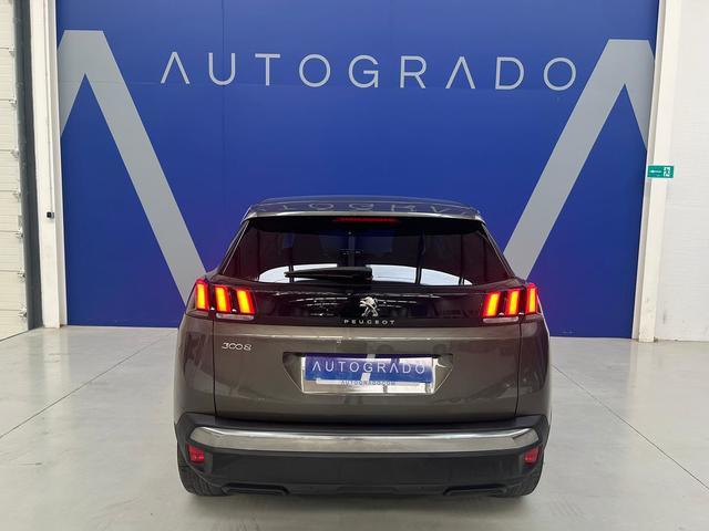 Peugeot 3008 PureTech 130 Allure EAT8 96 kW (130 CV)