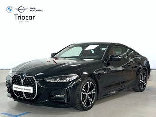 Fotos de BMW Serie 4 420d Coupe color Negro. Año 2022. 140KW(190CV). Diésel. En concesionario Triocar Gijón (Bmw y Mini) de Asturias